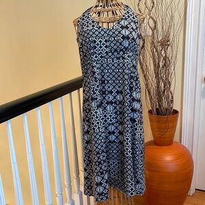 Krimson llover black grey and white dress